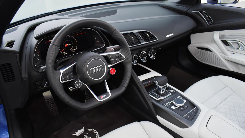 Audi R8 V10 - Audi R8 V10