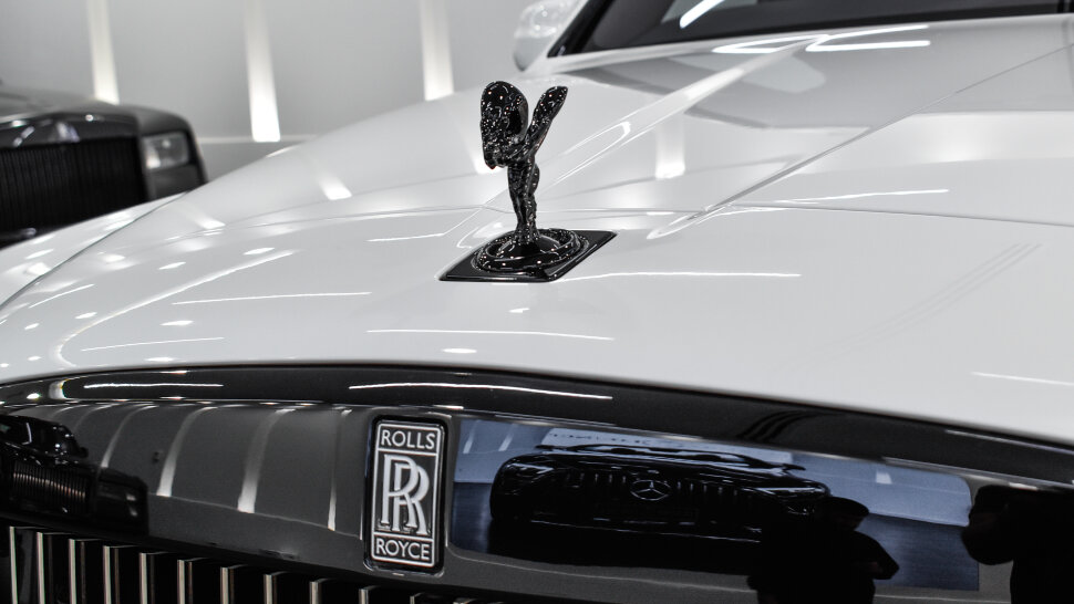 Rolls-Royce Cullinan Black Badge VIP EDITION - Rolls-Royce Cullinan Black Badge VIP EDITION