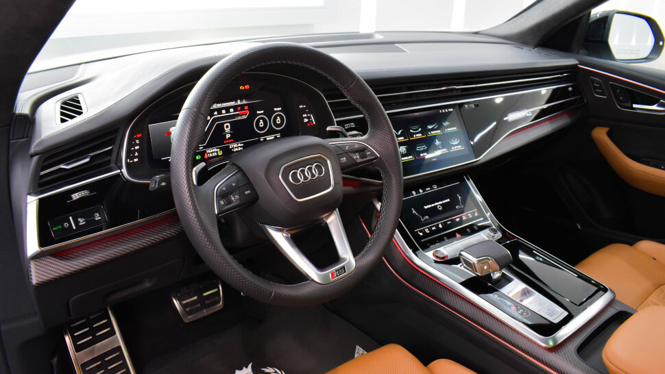 Audi RS Q8  - Audi RS Q8 